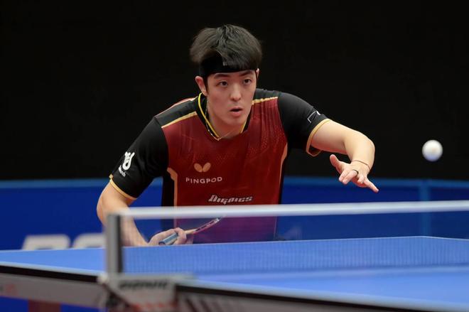 一生效力于 一生效力于