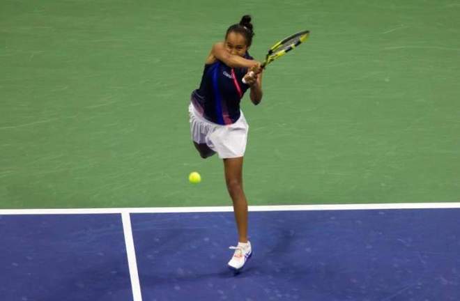 持了场上凝 持了场上凝