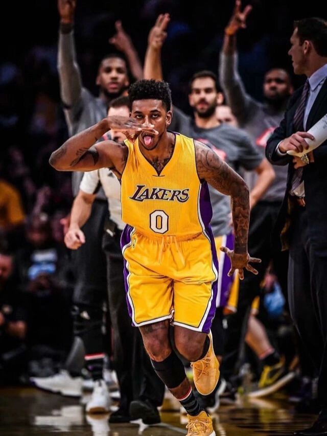 从小组赛到 从小组赛到