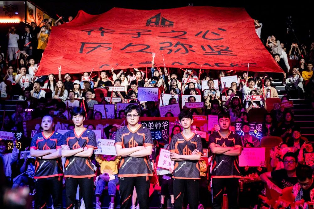 就被点燃 就被点燃